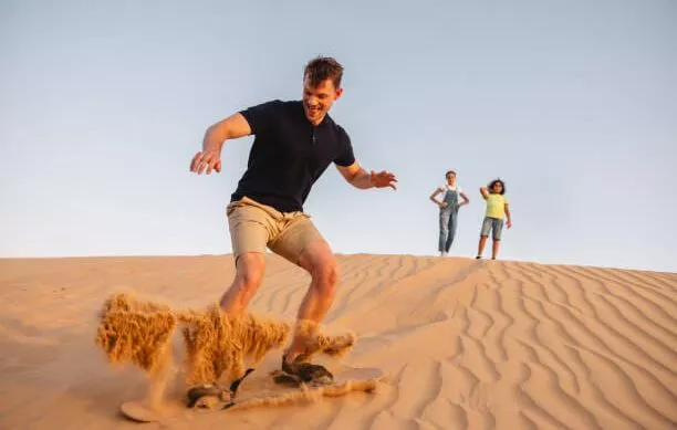 sandboarding-timlalin-dunes